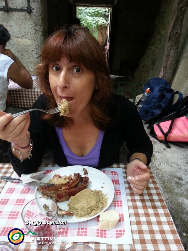 37 - Costine e Polenta uncia.jpg